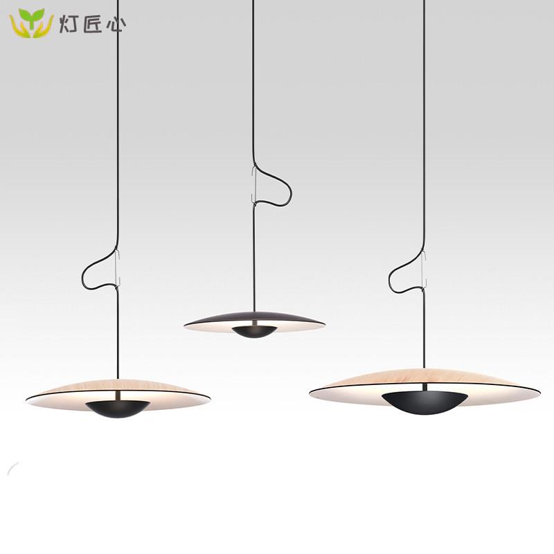 北欧创意饭厅吊灯意大利原创设计简约餐桌橱窗灯样板房装饰飞碟灯