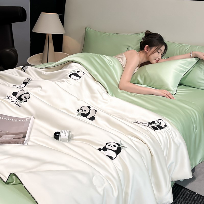 轻奢风刺绣水洗冰丝夏被四件套夏季薄被子家用空调被夏凉被可机洗