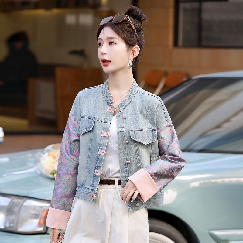 新中式国风盘扣牛仔短外套女2025春秋新款小个子拼接撞色夹克上衣