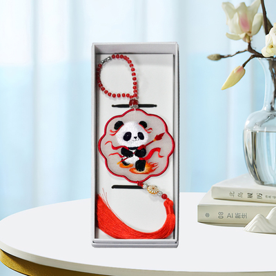 蜀绣双面绣手工刺绣熊猫车挂