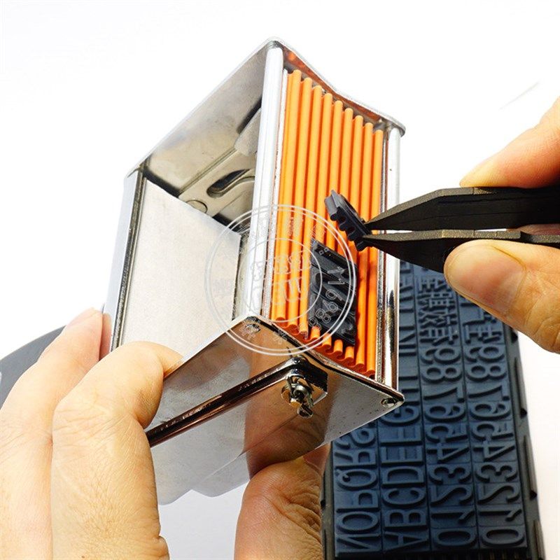 打日期打码机 手动 生产日期打码器 大字符双排批号编织袋喷码机