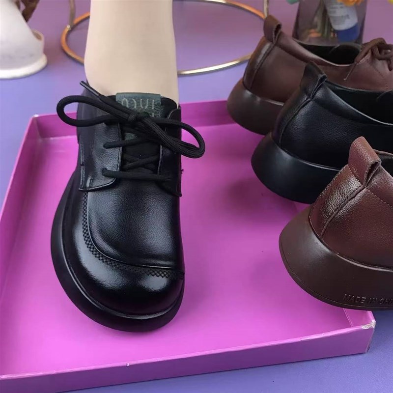 真皮圆头小皮f鞋女2025新款粗跟软底系带单鞋舒适休闲软皮妈妈鞋