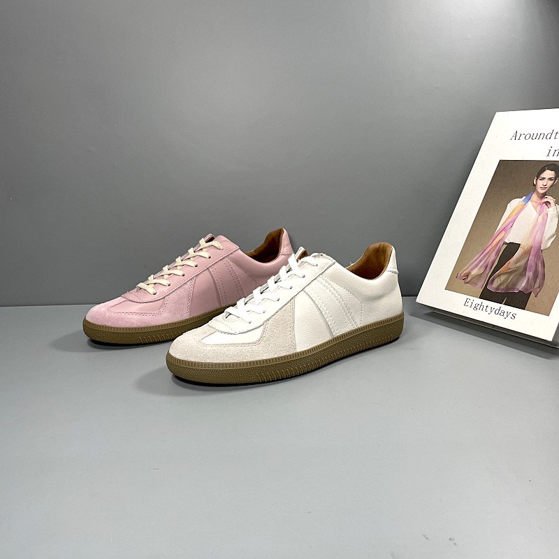 2024早春软牛皮系带德训鞋平底日版F外贸粉色休闲鞋圆头小白鞋女