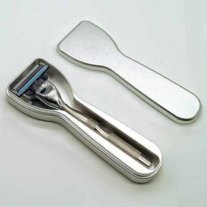 不锈钢男士吉利礼物水洗手动剃须刀刮胡刀三层刀片通用锋速mach3