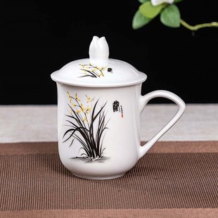 陶瓷小杯子带盖茶杯水杯梅兰竹菊泡茶杯定制酒店宾馆杯家用喝水杯