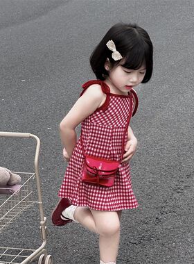 WONIU~显白女童红格子吊带连衣裙儿童女宝宝黑格子系带A字裙夏季