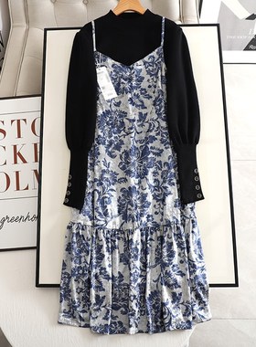 阔系黑色半高领针织打底衫女+新中式v领K丝绒碎花吊带连衣裙套装