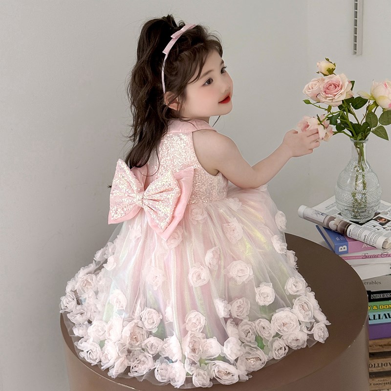女童网纱花瓣连衣裙夏装2025新款儿童高级感生日礼服公主裙子夏季