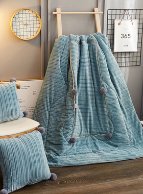 蓝色抱枕被子两用纯色汽车靠背沙发靠垫办公室午休被水晶绒加厚冬