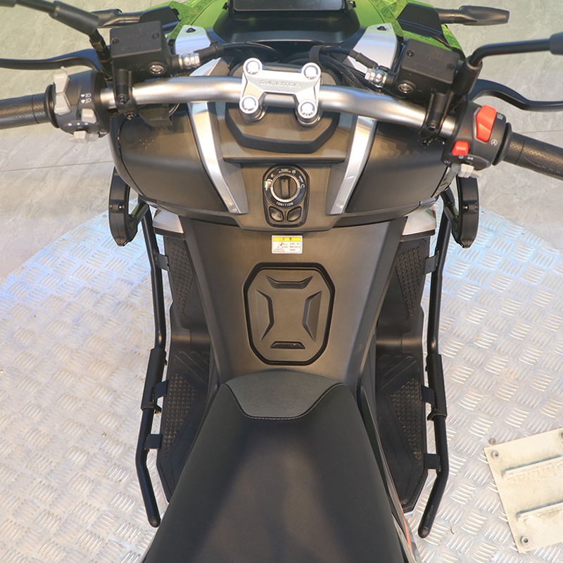 QW 鸿ADV150保险杠QJ150T-23E前后防摔护杠防撞防倒护壳碳钢