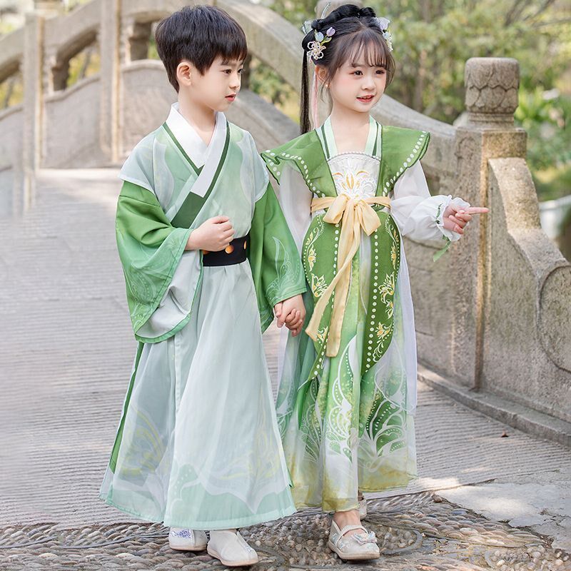 汉服男童秋款2025新款男款儿童古装国学服女童唐装女款演出服秋季图片