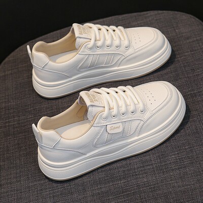 鞋子女2025新款爆款时尚百搭平底小白鞋女秋季学生休闲运动板鞋女