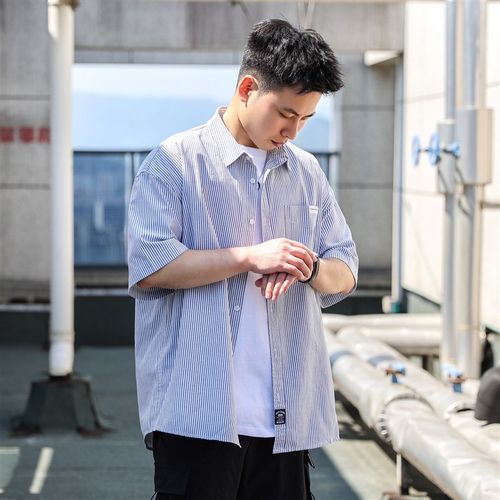 日系复古条纹衬衫男2022夏季宽松衬衣外套休闲百搭潮流短袖上衣