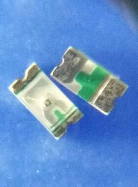 0805 贴片发光二极管 LED 高亮红色 蓝色 翠绿色 发光管 1盘3K