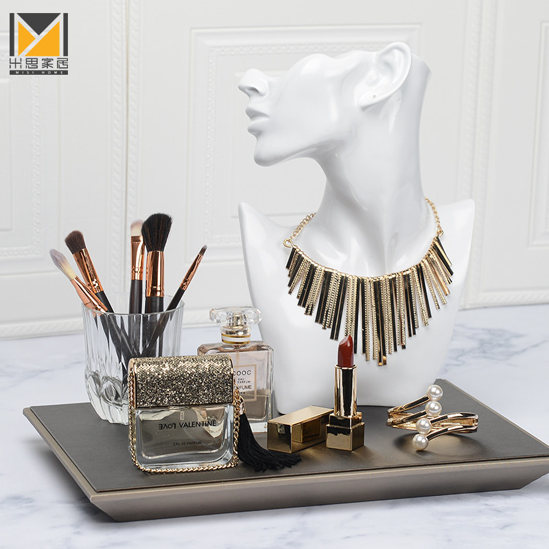 样板房装饰摆件衣帽间饰品组合梳妆台托盘陈列套装颈膜项链化妆刷,家居饰品,家饰软装搭配套装,淘宝优惠券,粉丝福利购,淘宝优惠卷
