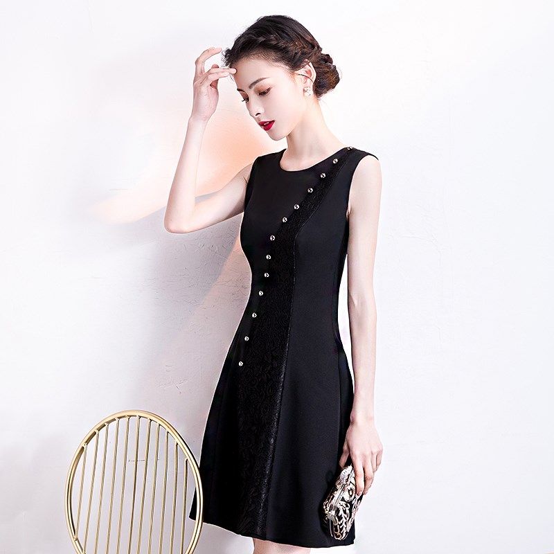 小个子晚礼服女宴会气质平时可穿法式轻奢小众高端主持短款黑色裙