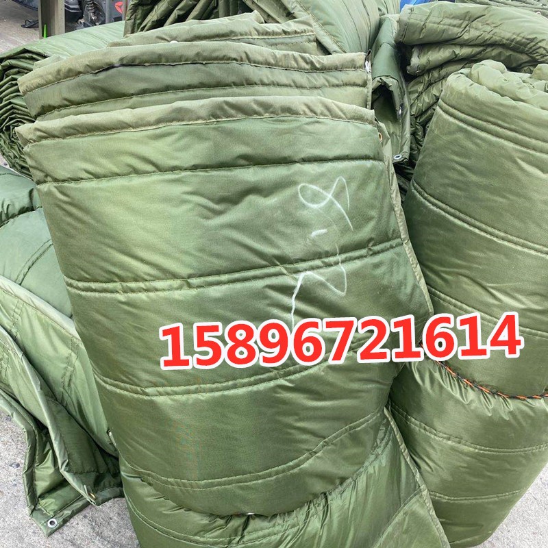 混凝土养护棉被货车耐脏蔬菜防水牛D津布防寒工地保温毛毡被牛羊