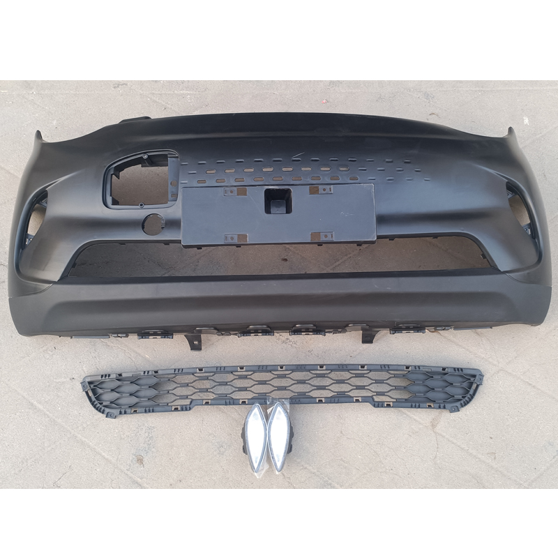 金彭吉麦凌宝BOX新能源汽车前保险杠前脸前杠 亮条 防雾灯 下中网