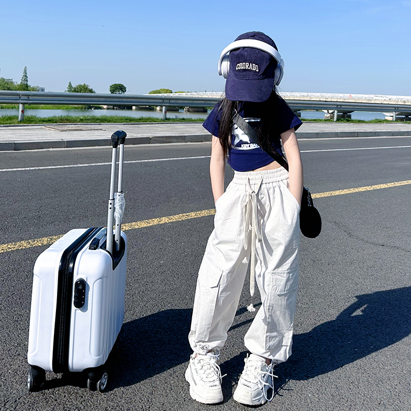 2023新款童装夏季甜酷女童短袖T恤工装裤两件套潮酷街舞爵士套装