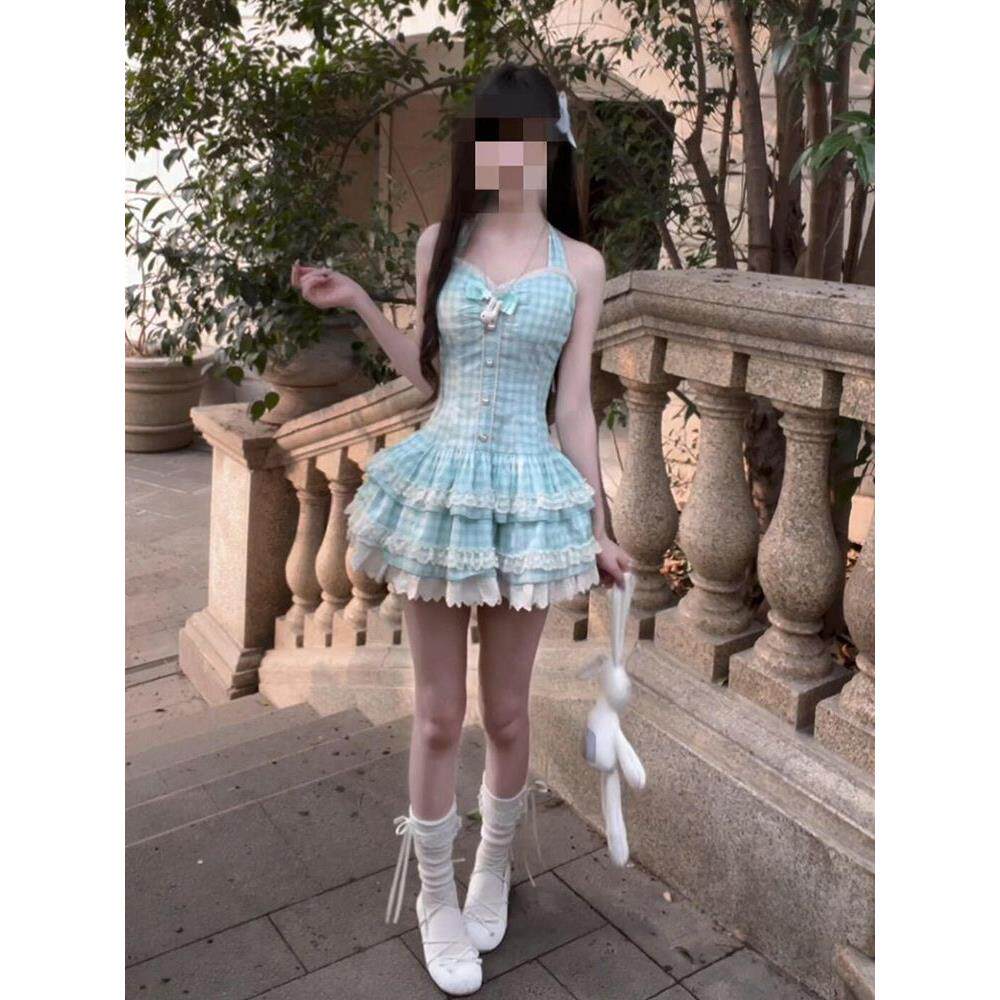甜美可爱薄荷色挂脖连衣裙女夏2026新款小个子收腰蓬蓬短裙蛋糕裙