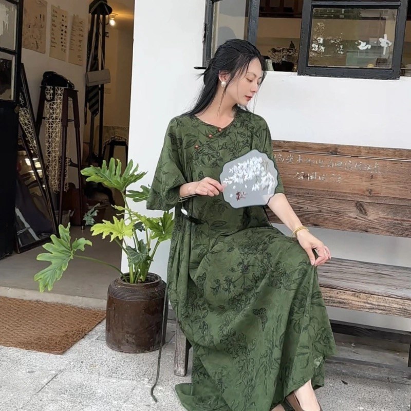 棉绸连衣裙法式高级感女夏外穿碎花人造棉宽松轻薄大码中长款裙子