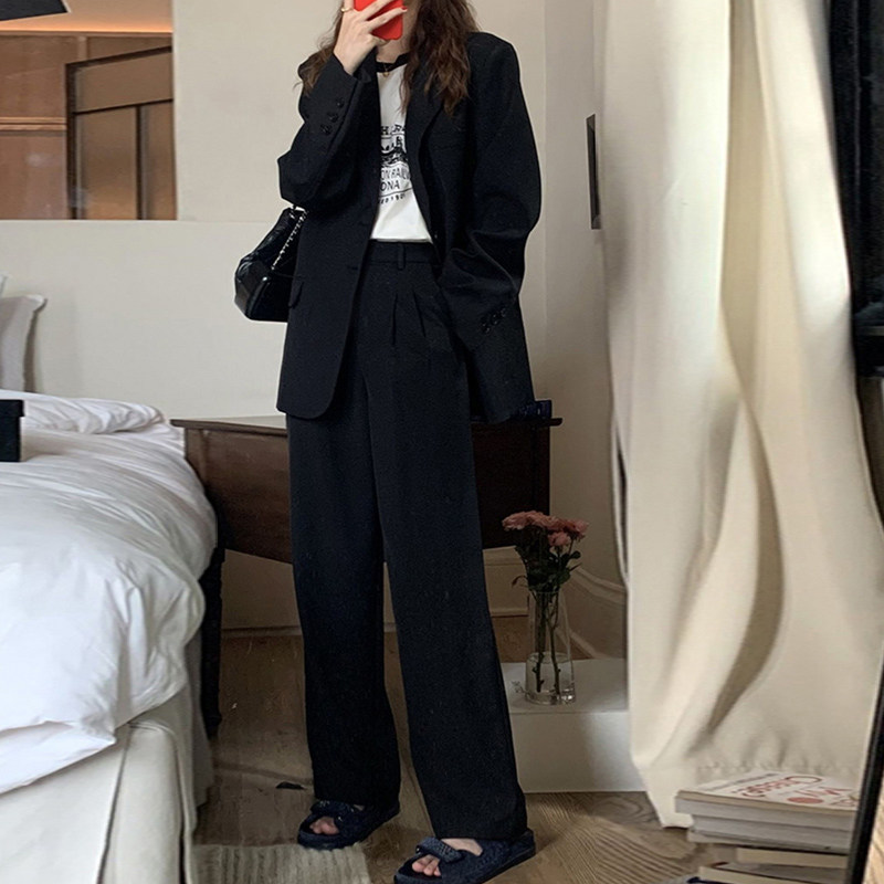 微胖西服套装大码胖mm西装外套两件套高级感秋装女休闲显瘦气质潮