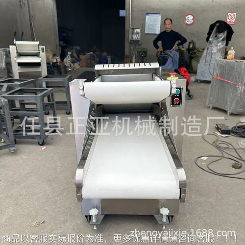 高自配静音防压手揉压面体机动循环面一面团挤压机813厂家直供