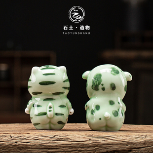 陶瓷创意可爱萌小福猪茶宠线香插手工家用香薰炉檀香香插摆件礼物