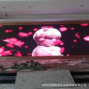 led玻璃栈道屏公交车led小间距屏圆形led小间距屏