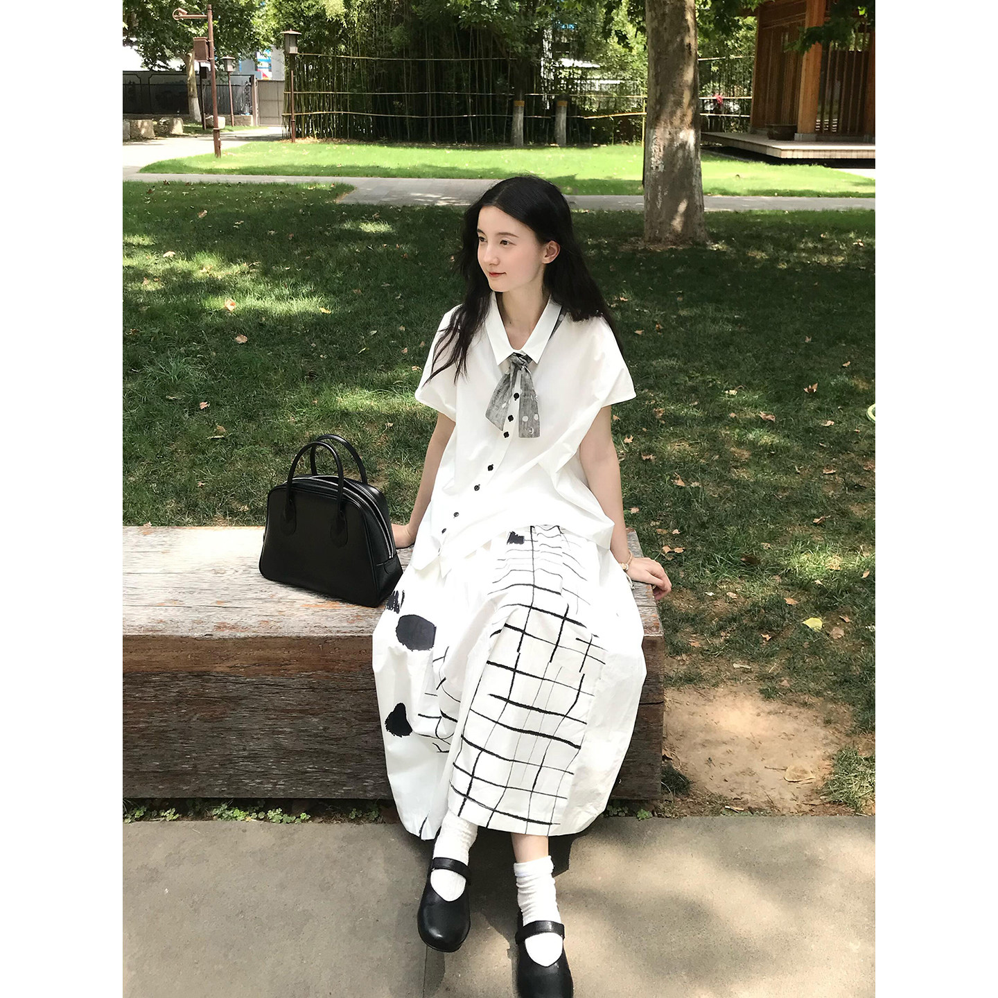 韩系甜美温柔风设计感翻领单排扣短袖衬衫上衣搭印花半身裙两件套,女装/女士精品,时尚套装,淘宝优惠券,粉丝福利购,淘宝优惠卷