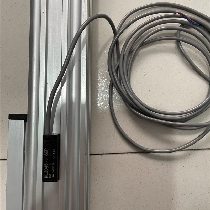 OSP-P25/P32专用磁性开关OSP-KL端盖安装支架全新