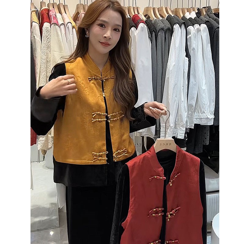 新中式国风套装女2024秋冬新款高级感气质盘扣马甲小衫两件套