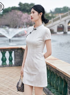 固执2025夏季新款中式立领蕾丝短袖短款旗袍连衣裙10842QP09148
