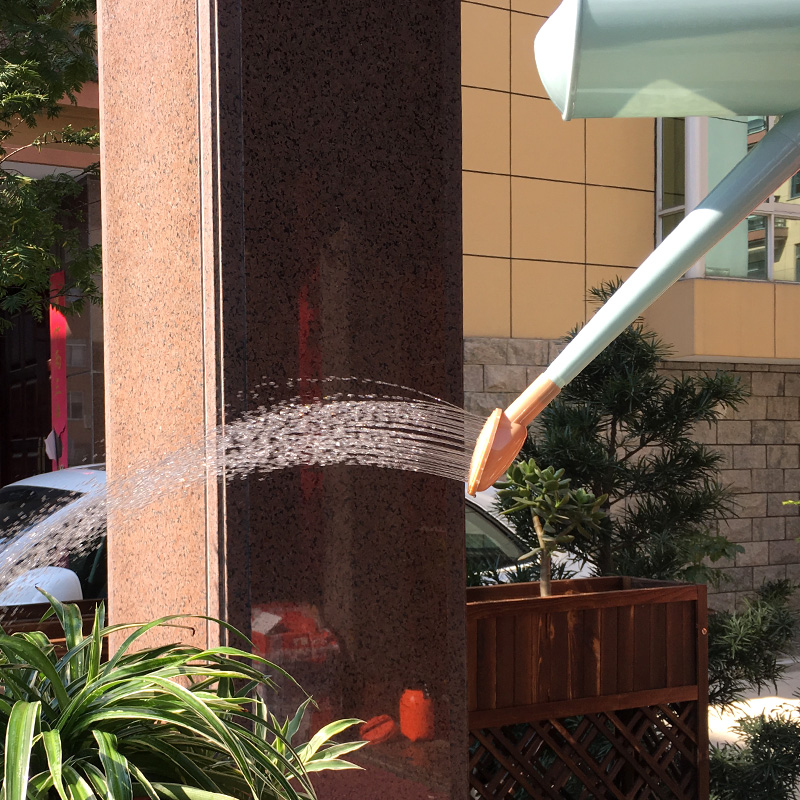 园艺长嘴洒水壶塑料家用园艺绿植盆栽浇水加长嘴加厚2L大容量喷壶