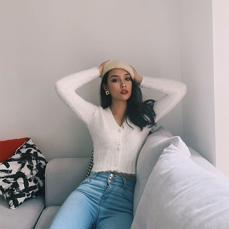 马海毛针织开衫毛绒绒毛衣女欧美短款露脐宽松V领上衣小外套薄款