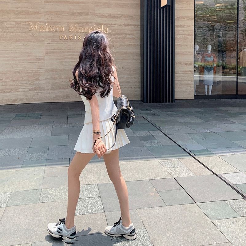 气质时尚西装套装无袖马甲背心上衣高级感夏季新款百褶短裙两件套