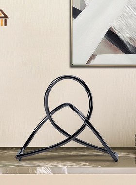 现代简约线条f铁艺摆件样板间客厅酒店书柜创意桌面摆设家居装饰
