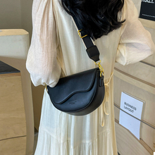 2025新款通勤小方包韩版时尚女士单肩包小包