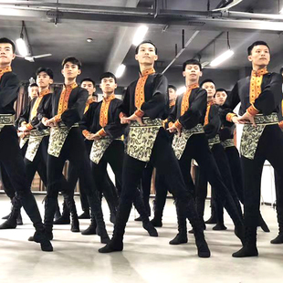 艺考 练习舞蹈表演服练习服装 成都厂家定制2021新款 新疆维吾族男式