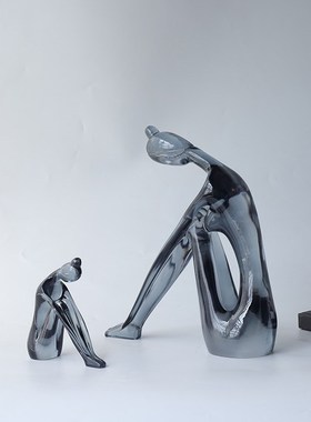 轻奢烟灰人物雕塑摆件简约现代样板间客厅电视柜女人家居装饰软品