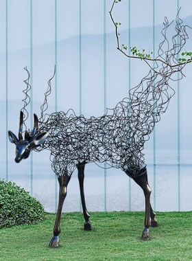 户外不锈钢镂空鹿抽象艺术鹿w雕塑摆件售楼部酒店高级会所大堂装