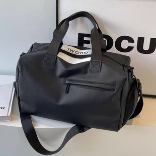 短途旅行包男轻便女大容量出差手提行李包斜挎运动健身包游泳防水