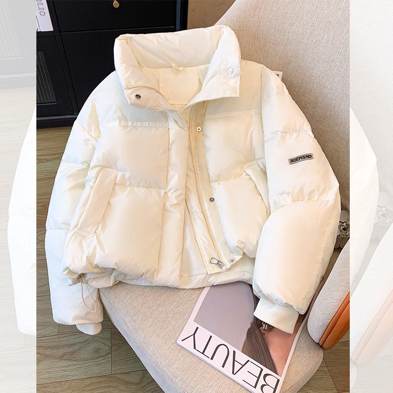 白色立领面包羽绒服时尚洋气女2024冬季新款小个子短款不臃肿外套