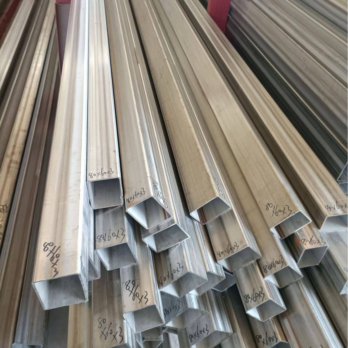 不锈钢方管厂家直供304201不锈钢矩形管316L工业焊接方管拉丝切割