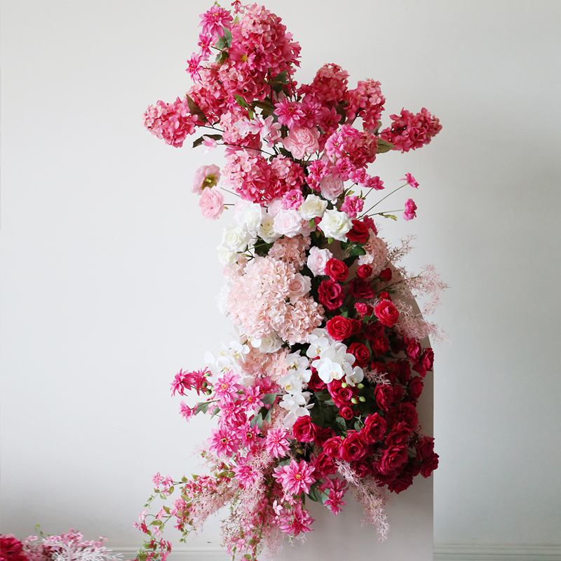 粉色花艺布置婚庆挂花地排花婚礼大型花排网红打卡背景壁挂插花