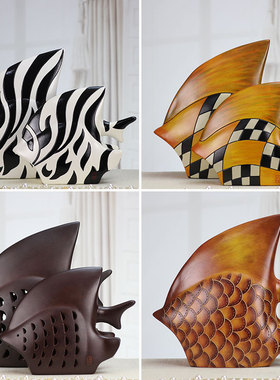 现代鱼摆件情侣鱼家居装饰品创意礼物陶瓷工艺品黑白动物对吻鱼