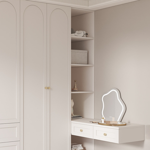 奶油风衣柜家用卧室化妆台一体组合带转角书桌玻璃门衣橱收纳柜