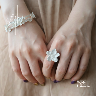 花朵造型仙气 原创设计925银戒指开口 陋Lou 一朵樱花戒指