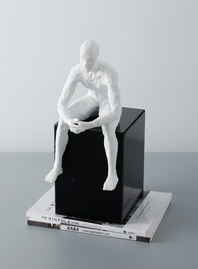 简约现代黑白色树脂思考者人物雕塑摆件书房样板间桌面装饰