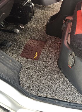 东风小康C71C72C35C31C52L D51 D72K01 K05S小卡瑞驰EC35货车脚垫